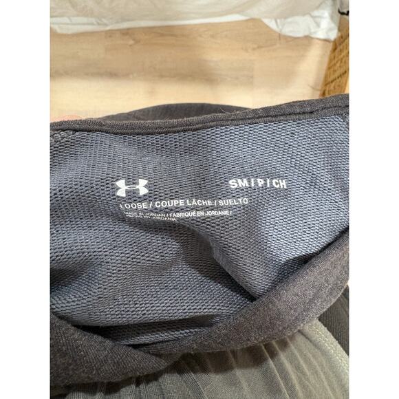 Under Armour Lightweight Dark Gray Hoodie Hot Pink Size Small Loose Fit - Picture 5 of 6